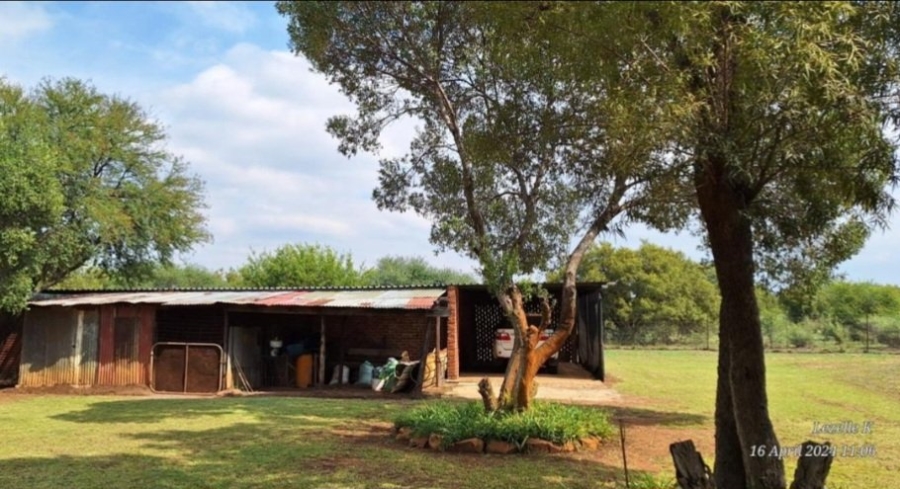 Commercial Property for Sale in Swartruggens North West